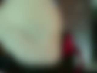 Live cam show with CHARRLOTTEGREY - Flashing on dropp.cam
