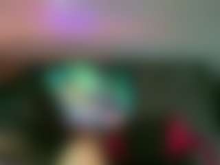 CHARRLOTTEGREY's Live Sex Cam Show