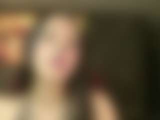 Live cam show with CHARRLOTTEGREY - Living Room on Mixed Magazine Live