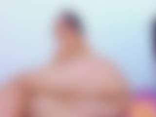 Live cam show with EmmaRogers - Lesbian on TeamSkeetLive
