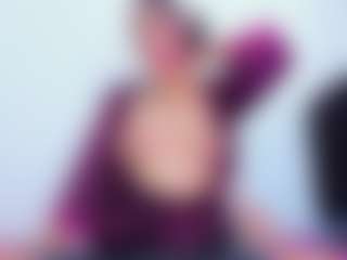 EmmaRogers's Live Sex Cam Show