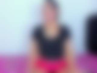 EmmaRogers's Live Sex Cam Show