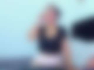 EmmaRogers's Live Sex Cam Show