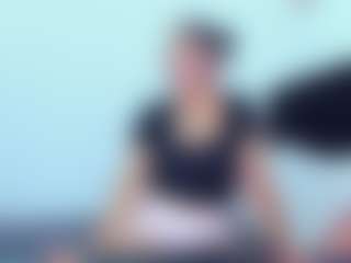 EmmaRogers's Live Sex Cam Show