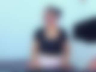 EmmaRogers's Live Sex Cam Show