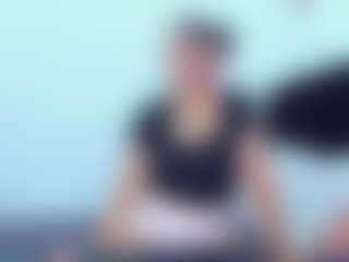 EmmaRogers's Live Sex Cam Show