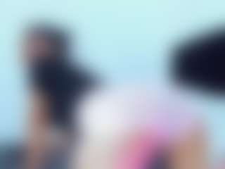 EmmaRogers's Live Sex Cam Show