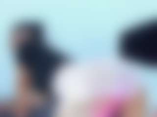 EmmaRogers's Live Sex Cam Show