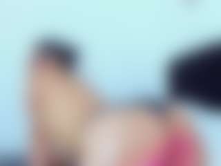 EmmaRogers's Live Sex Cam Show