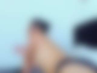 EmmaRogers's Live Sex Cam Show