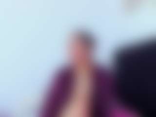 Live cam show with EmmaRogers - Ebony HD on Free Soda