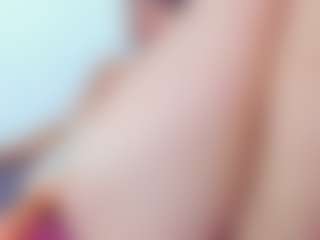 EmmaRogers's Live Sex Cam Show