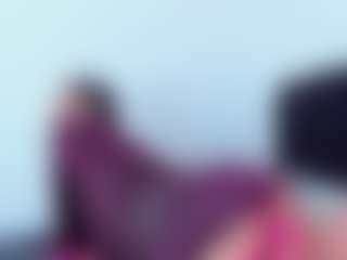 EmmaRogers's Live Sex Cam Show