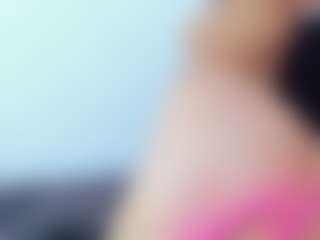 Live cam show with EmmaRogers - Strip Black on madthumbs