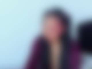 Live cam show with EmmaRogers - Small Tits on Camsoda
