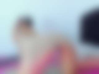 EmmaRogers's Live Sex Cam Show