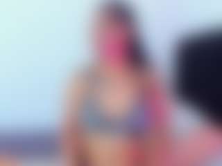 Live cam show with EmmaRogers - Ebony on Camsoda | colombia