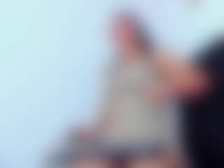 EmmaRogers's Live Sex Cam Show