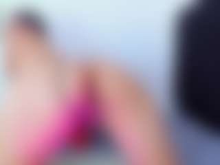 EmmaRogers's Live Sex Cam Show