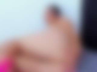 EmmaRogers's Live Sex Cam Show