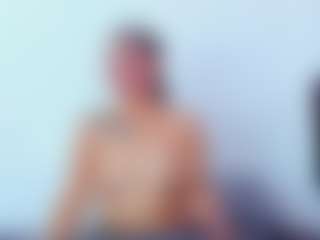 EmmaRogers's Live Sex Cam Show