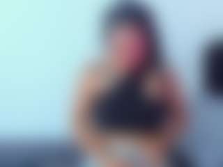 EmmaRogers's Live Sex Cam Show