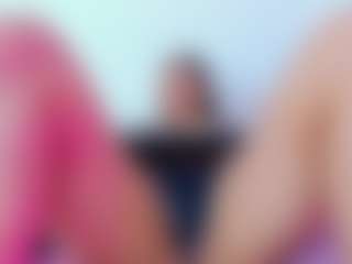 EmmaRogers's Live Sex Cam Show