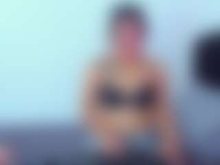 EmmaRogers's Live Sex Cam Show
