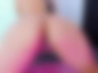 EmmaRogers's Live Sex Cam Show