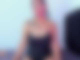 EmmaRogers's Live Sex Cam Show