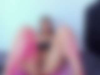 EmmaRogers's Live Sex Cam Show