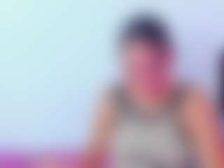 EmmaRogers's Live Sex Cam Show