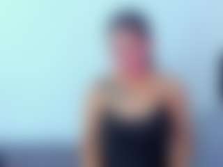 EmmaRogers's Live Sex Cam Show