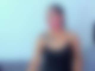 EmmaRogers's Live Sex Cam Show