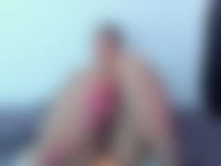 EmmaRogers's Live Sex Cam Show