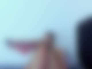 EmmaRogers's Live Sex Cam Show