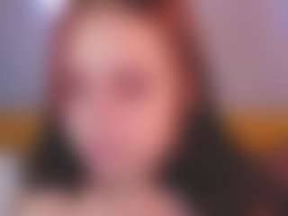Live cam show with Alice - Green Eyes on TeamSkeetLive