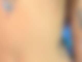melisa-ross's Live Sex Cam Show
