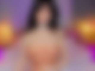 Show di cam dal vivo con AmedeeaBanks - Young Adult su Camsoda