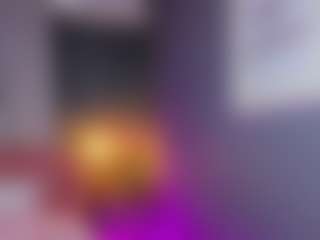 AmedeeaBanks's Live Sex Cam Show