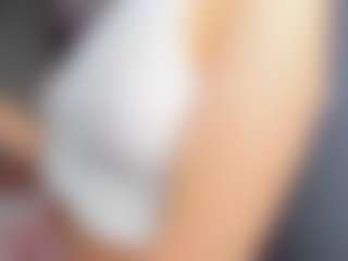 AmedeeaBanks's Live Sex Cam Show