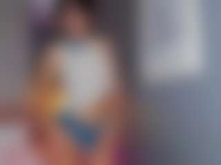 AmedeeaBanks's Live Sex Cam Show