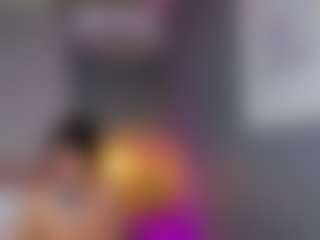 Live cam show with AmedeeaBanks - Curvy on TastyBlacksLive