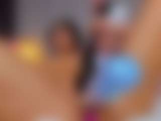 Live cam show with AmedeeaBanks - Joi on xDating
