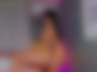 Live cam show with AmedeeaBanks - Drinking on Camming Site