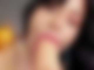 AmedeeaBanks's Live Sex Cam Show