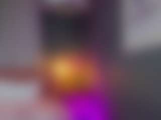 AmedeeaBanks's Live Sex Cam Show