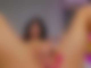 AmedeeaBanks's Live Sex Cam Show