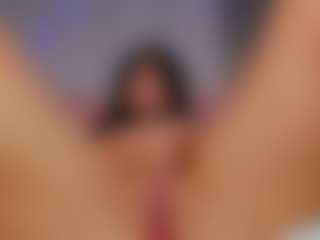 Live cam show with AmedeeaBanks - Spank on Camsoda