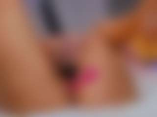 AmedeeaBanks's Live Sex Cam Show